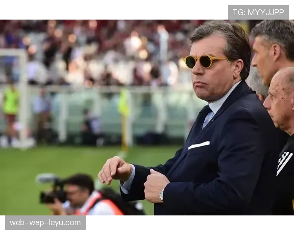 英超公布上赛季财报：总收入再创新高，但俱乐部总亏损扩大